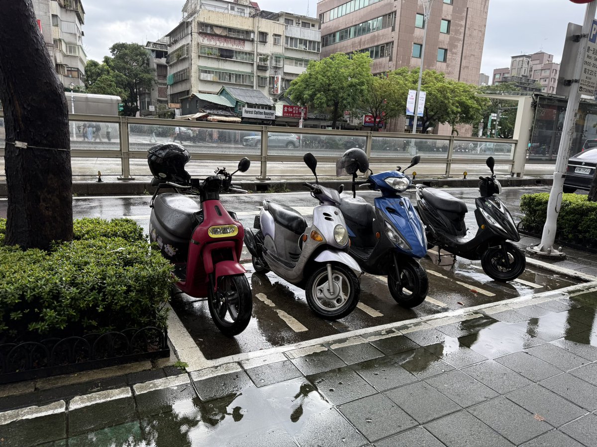 Nicolas Lellouche tweet media