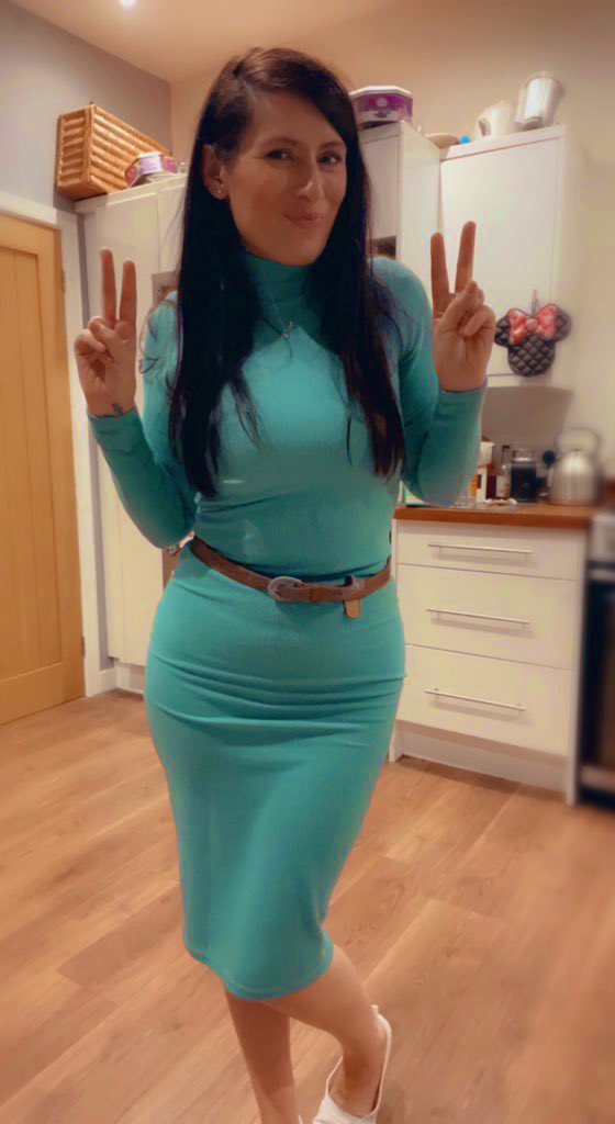 Helena 💋 ✨ tweet media