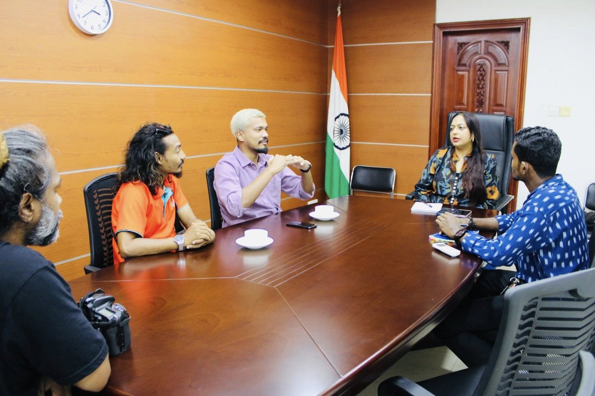 iccr_maldives's tweet image. Maldivian band @2ofusmv met Director ICC after securing 3rd place at Battle of Bands International in India broadcast on DD &amp;amp; global platforms. A proud moment as future Indo-Maldivian cultural collaborations were discussed!
@iccr_hq 
@HCIMaldives 
@MEAIndia 
#2ofus #IndiaMaldives
