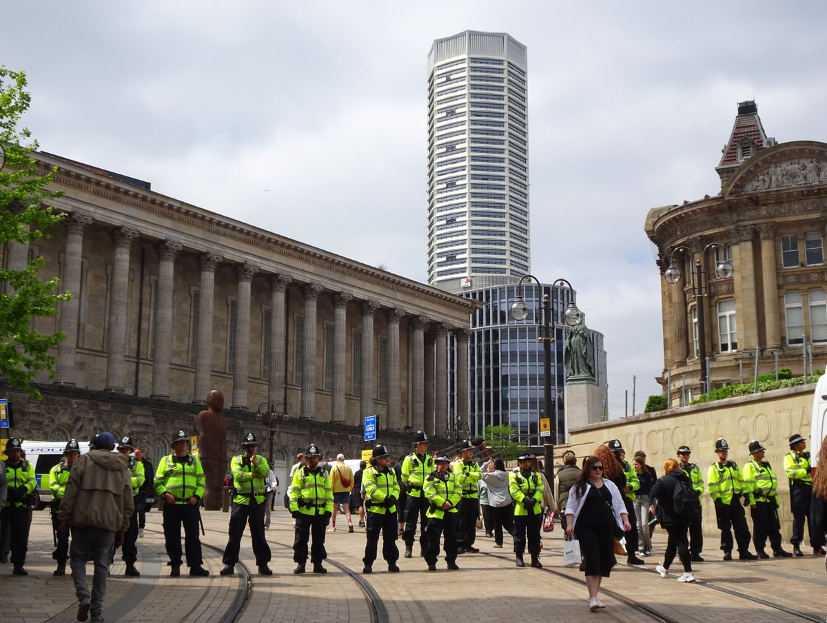 VinnymanOne. tweet media