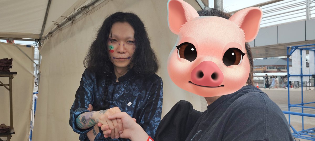 物販マガレさん居てくれて写真も撮らせてくれた😭
自分の顔デカすぎて超ショックうけた😂引き続きダイエットがんばる！