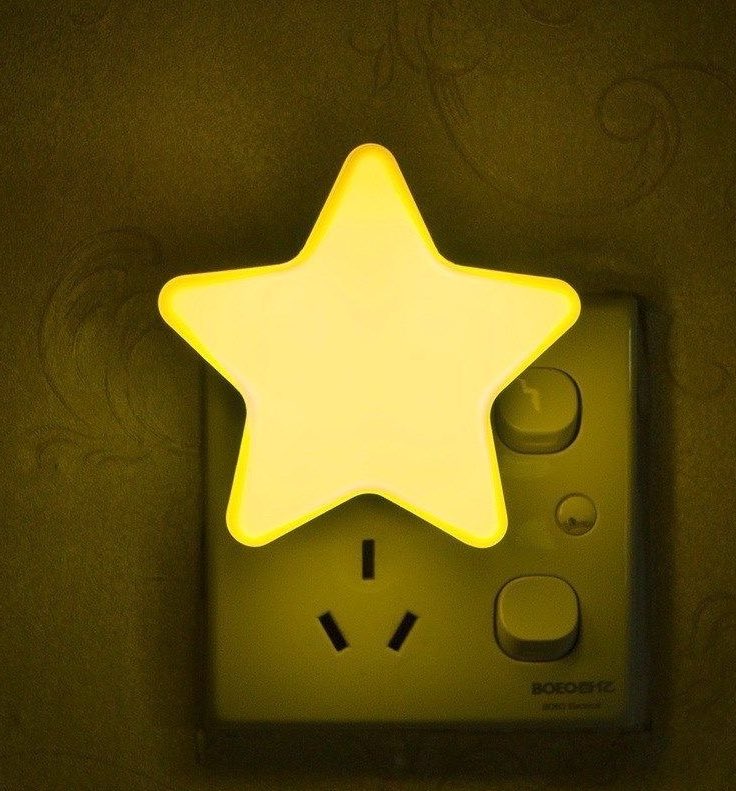 star socket lamp