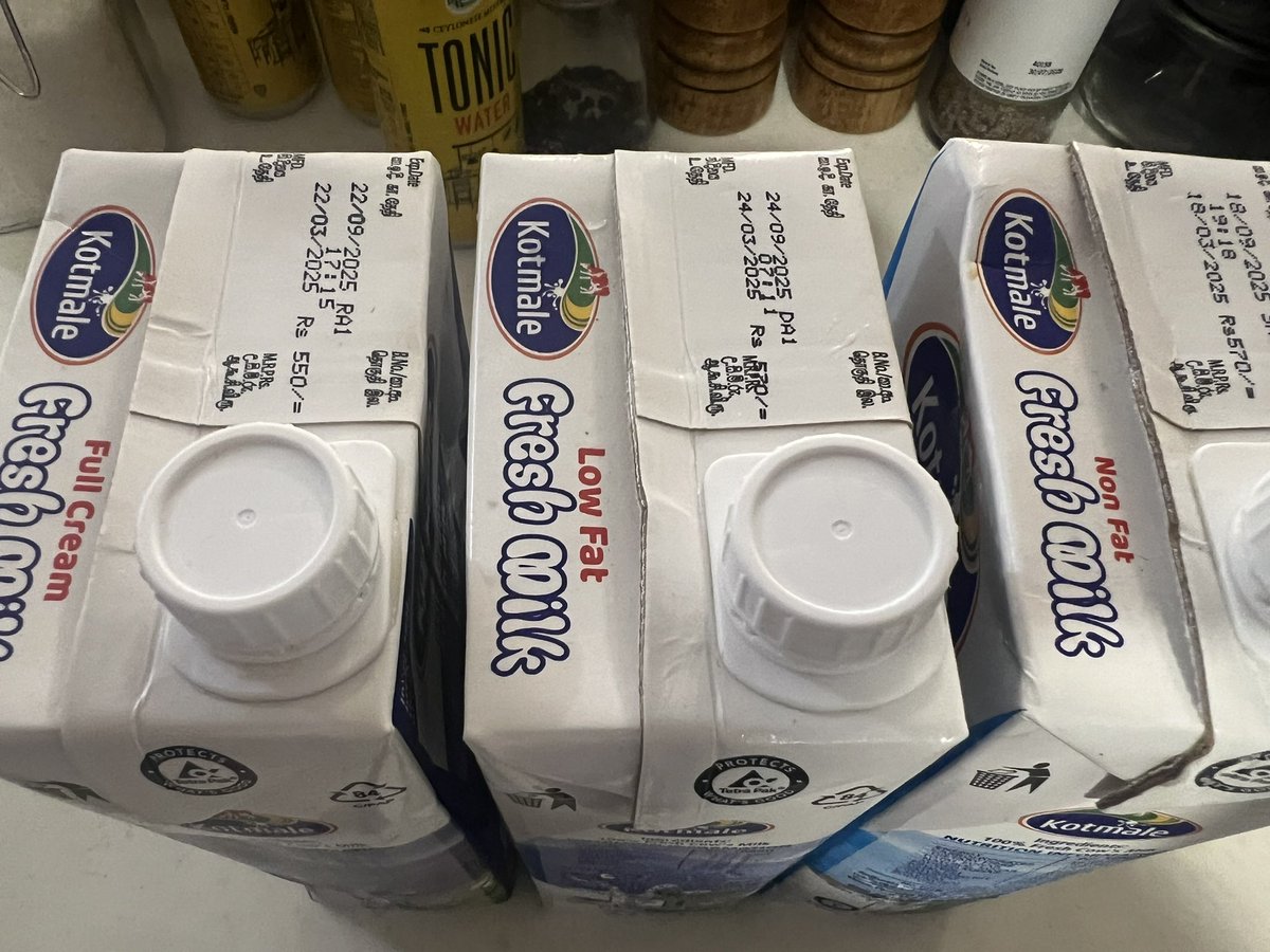 KavyaGalle's tweet photo. In view of increasing protein intake… low fat milk seems the best bank for the buck (best taste profile, protein content and least calories) https://t.co/rQyc840F9F
