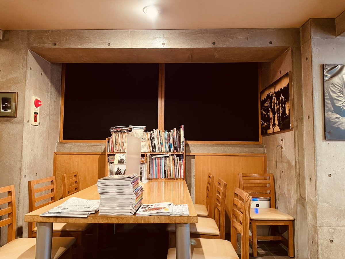 ericmasaki's tweet photo. Jazzy Sunday
極楽、極楽。
#JimmyForrest
#ジニアス
#ジャズ喫茶 #JazzKiss https://t.co/vUXk9bMwk6