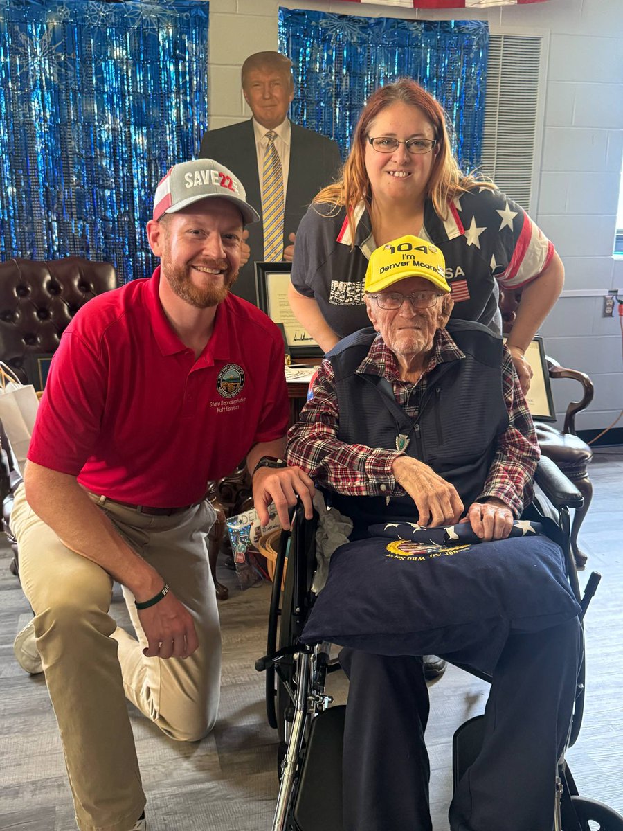 MKishman's tweet image. Happy 104th birthday to World War II veteran Denver Moore. Thank you for your service! 🇺🇸 🎂 #OH50