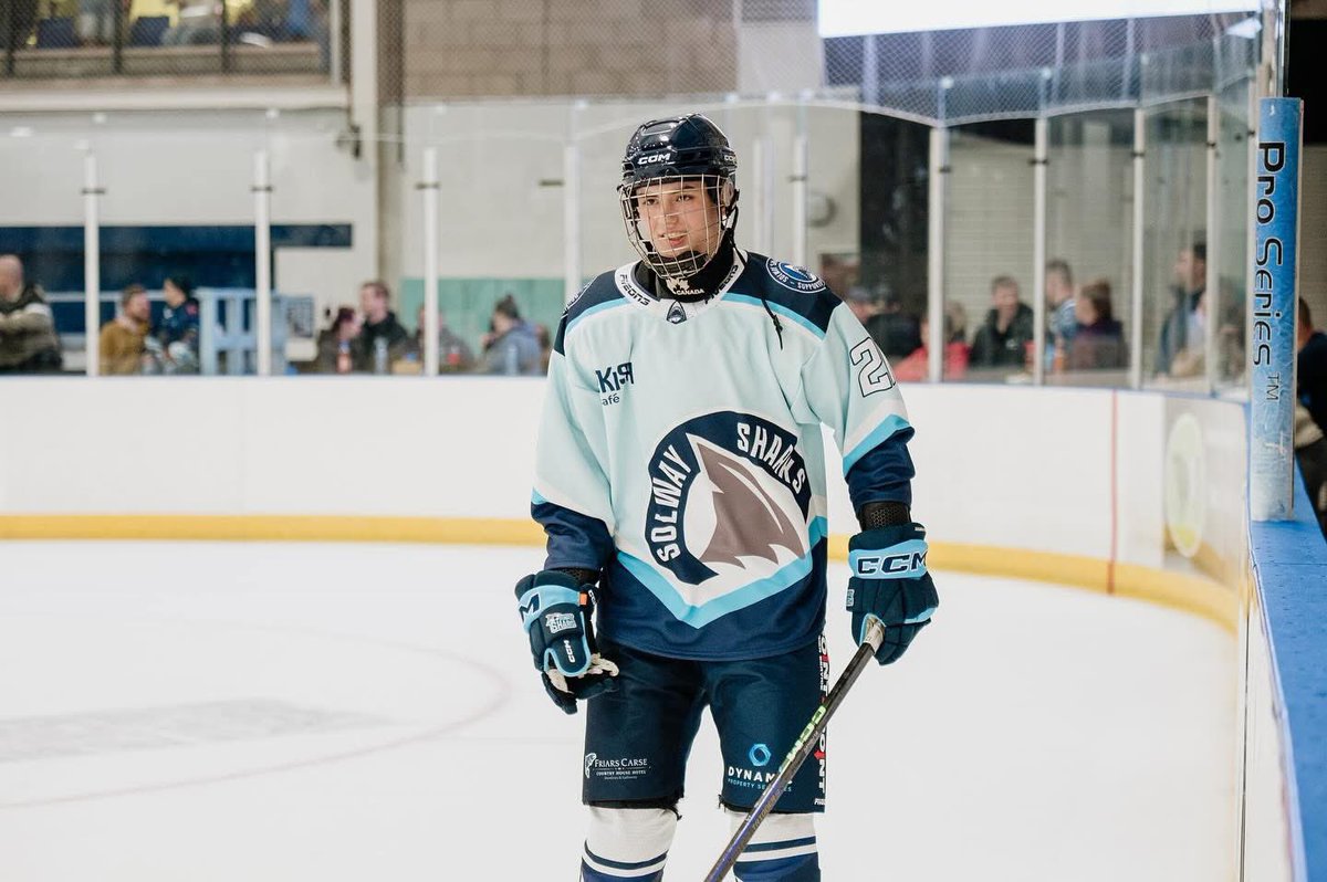 TS VIEW OAN TORRSY

Awrite thun troops heres yin mair fur ye an noo joinin the squad o Stents an Bomber is Torran Anderson. Or Torrsy as we huv cum tae ken um.
Torrsy is an eighteen yer auld Scottish lad am hinkin cums fae Kilmarnock or thereaboots. He is a six fit fower forward