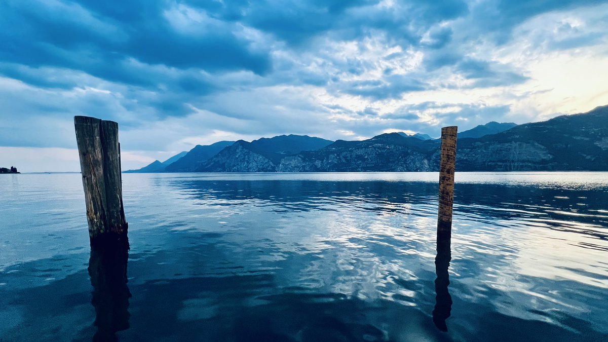 Still amazed how well an iPhone 13 Pro’s camera performs. Not close to my Canon kit but as the saying goes, “ The best camera is the one you have with you. “
Lake Garda through glass. 
#shotoniphone