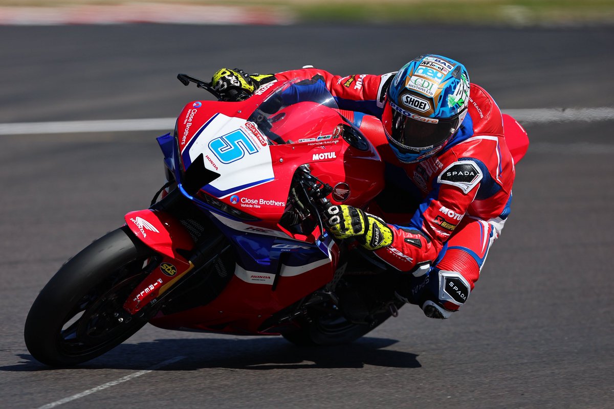 Honda Racing UK (@hondaracinguk) on Twitter photo The morning Warm-Up sessions are complete at Donington Park for our team.
Superbike
<a href="/AndrewIrwin8/">Andrew Irwin</a> - P11 (1m 29.040s)
<a href="/tommybridewell/">Tommy Bridewell</a> - P20 (1m 29.762s)
Supersport
<a href="/JackKennedy14/">Jack Kennedy ☘️</a> - P3 (1m 30.589s)
<a href="/deanharrisonTT/">Dean Harrison</a> - P6 (1m 31.196s)
#HondaRacing #Fireblade #CBR600RR #BSB2025 The morning Warm-Up sessions are complete at Donington Park for our team.
Superbike
<a href="/AndrewIrwin8/">Andrew Irwin</a> - P11 (1m 29.040s)
<a href="/tommybridewell/">Tommy Bridewell</a> - P20 (1m 29.762s)
Supersport
<a href="/JackKennedy14/">Jack Kennedy ☘️</a> - P3 (1m 30.589s)
<a href="/deanharrisonTT/">Dean Harrison</a> - P6 (1m 31.196s)
#HondaRacing #Fireblade #CBR600RR #BSB2025