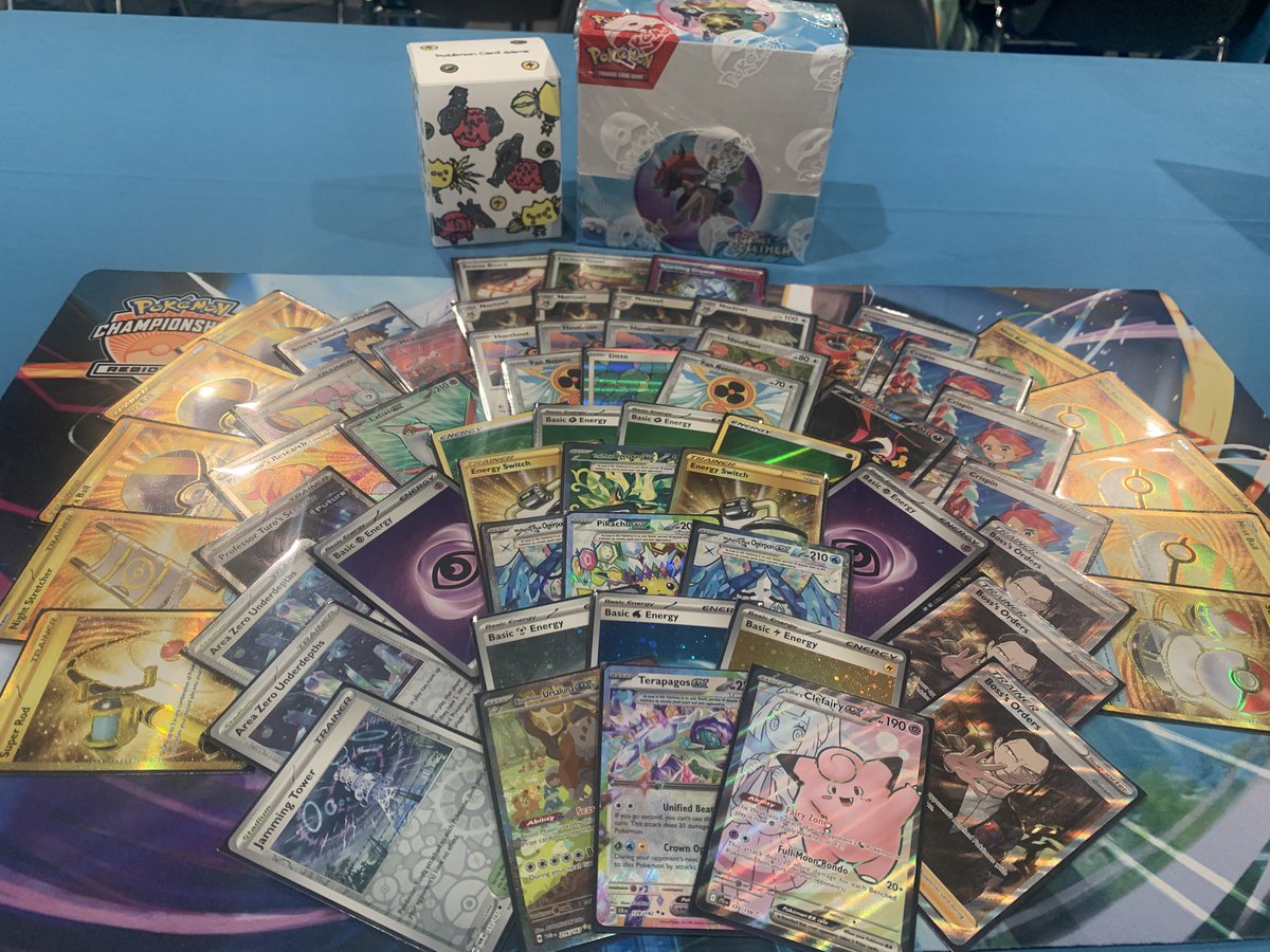 Finished 12th at a score of 6-2-1. Sadly got downpaired and lost when all I need was a tie for top 8. Thank you to <a href="/Davis09569183/">-LZL-Davis➡️➡️➡️ Time to redeem the season</a> @XytusVortex and all my friends and family that supported me through the season. Hopefully I’ll be at worlds as invite should be secured now 🙏