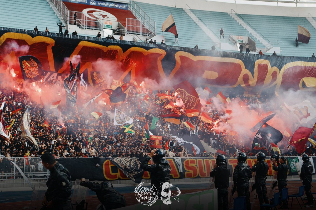 ULE__2002's tweet photo. ๐๐๐ ๐๐๐๐ ๐๐๐
๐
๐๐๐๐๐!
Curva Sud Tunisi | ( E.S.TUNIS Vs USM) - Tunisian League - Last Gameweek | (15/05/25)
#GRAZIE_CURVA_SUD
#INCONDIZIONATI #MU02
#SENSING_THE_END_NEAR https://t.co/L8wwnloJkb