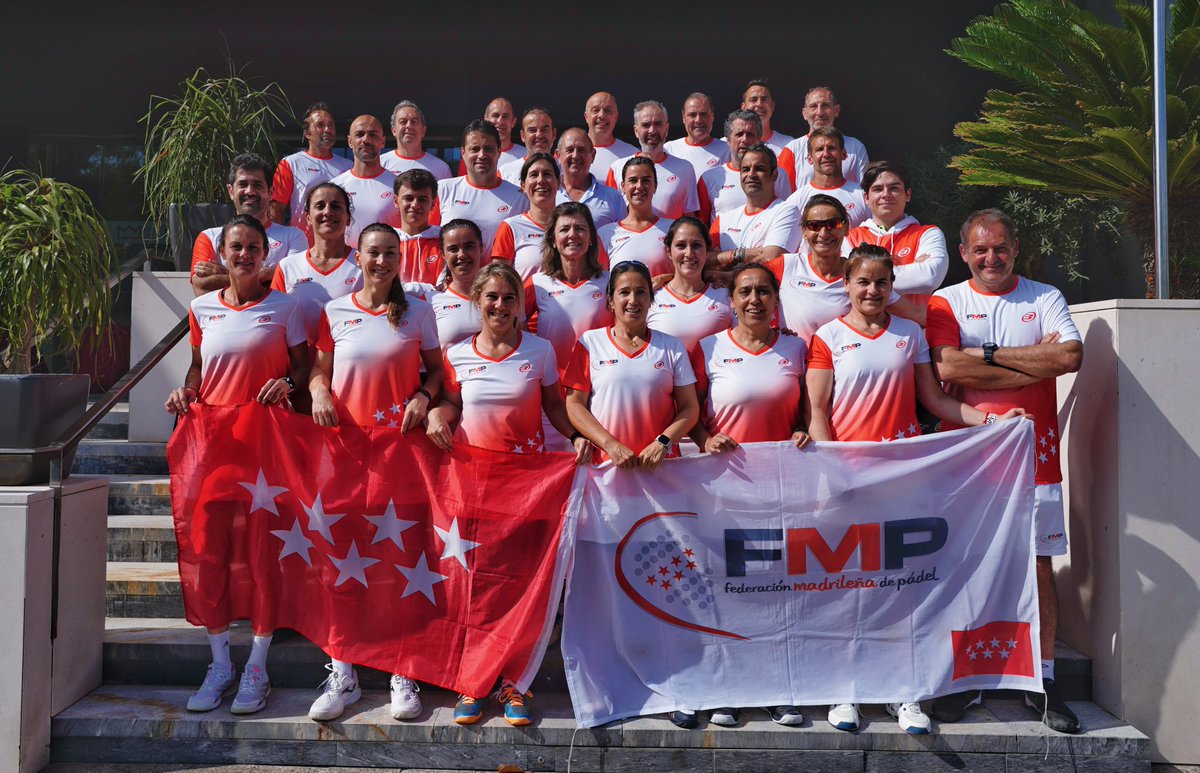 ¡Una lástima!

Nuestra selección masculina no puede superar al combinado de <a href="/FPadelIB/">Federació Pàdel IB</a>  que consigue colgarse el bronce (2-3)

Orgullosos de la entrega de nuestros veteranos, que han peleado hasta la última bola.

¡Gracias chicos!

#soyfmpadel <a href="/bullpadelsport/">Bullpadel</a>  <a href="/fisiosaludmas/">Fisiosalud+</a>