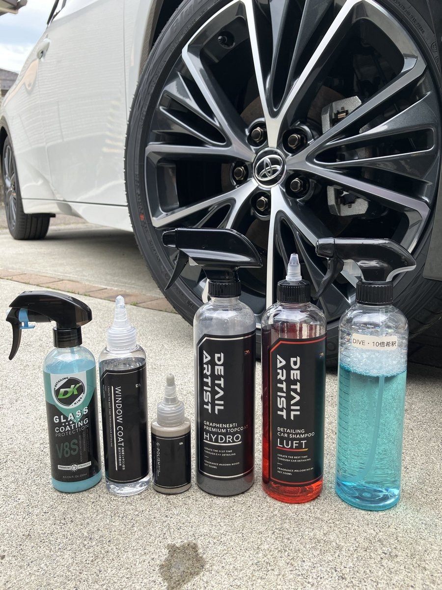 bluehornet1018's tweet photo. 🚿🧽🪣🚗
【ボディ】LUFT→HYDRO
【タイヤ】DIVE
【ホイール】DIVE→HYDRO
【ガラス】G・POLISH→WINDOW COAT&V8S
DA製品でサラッと
フロント3面DAで、リヤ3面はV8Sで
#すずき洗車
#DETAILARTIST
#DetailingKing https://t.co/hrjo6lPPou
