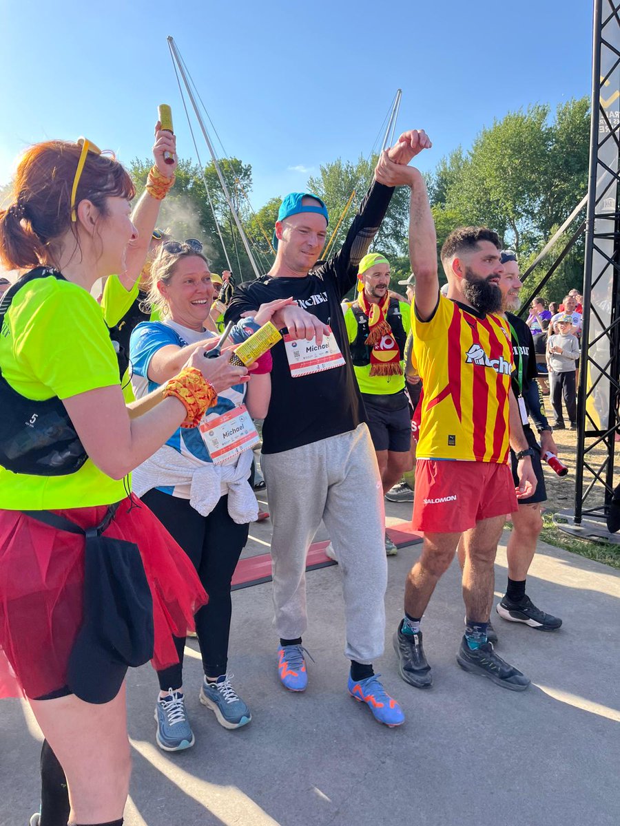 pasdecalais62's tweet photo. 🫶🏻Victoire pour le défi au #Traildespyramidesnoires parcourir 1️⃣1️⃣5️⃣ km en joëlette pour Michael, atteint de la maladie de Charcot. Merci à tous !
👉🏻https://t.co/8R2scSIWBI
#TrailSolidaire #SoutienMichael #DéfiSolidaire #CoursePourTous https://t.co/iC4goCoxIn