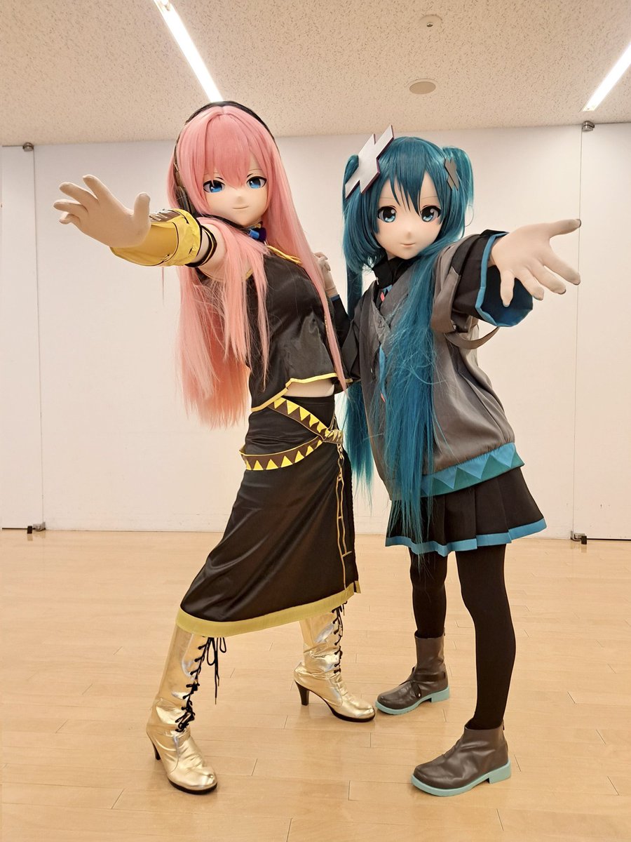 ハロー、セカイ
君の声もちゃんと届いてるよ
思ったよりも最高だ
僕もひとりなんかじゃない

📸＠noburinrin1971 
 #にいがたミク