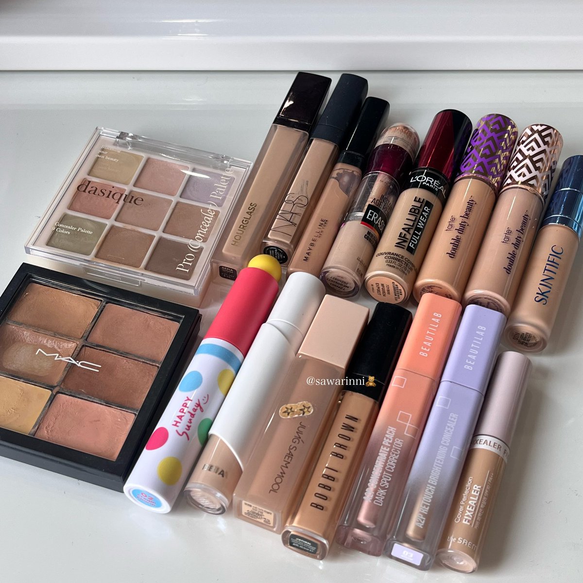 Sawarinni's tweet image. 🎟️เธรดนี้เรามารวมคอนซีลเลอร์ &amp;amp; คุชชั่นผิวสวยตัวโปรด ครบทุกเนื้อสัมผัส มีพร้อมใช้ทุกโอกาส เป็นตัวที่ใช้ดีน่าซื้อซ้ำ มีทั้งถูกและดี &amp;amp; แพงแต่คุ้ม 👋🏽📧🍅