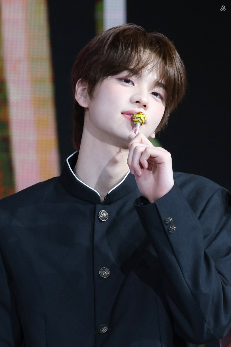fueraella_'s tweet photo. 250517 조은뮤직 HQ

🍬

#신유 #shinyu #투어스 #tws https://t.co/063ONByWWP