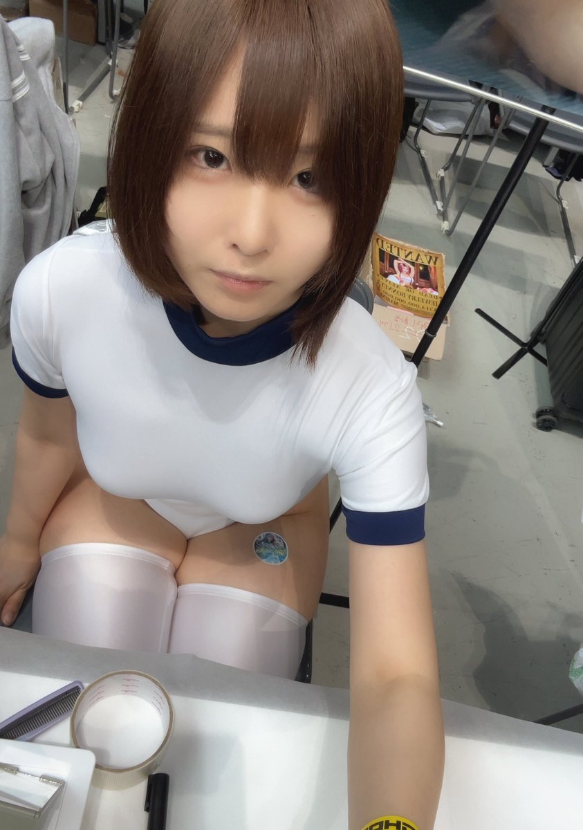 コスホリ41撤退しました😊
ありがとうございました！
コスホリの新刊はなかったのですが沢山遊びに来てくれて凄く嬉しかったです😭
撮影やチェキも大変いい思い出になります🙏 https://t.co/JaTB0VVIEo