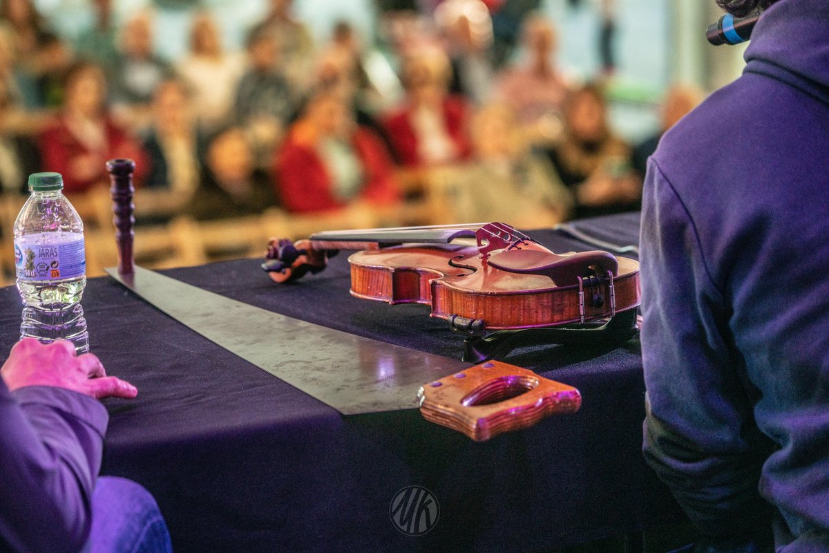 El hombre Luna tweet media