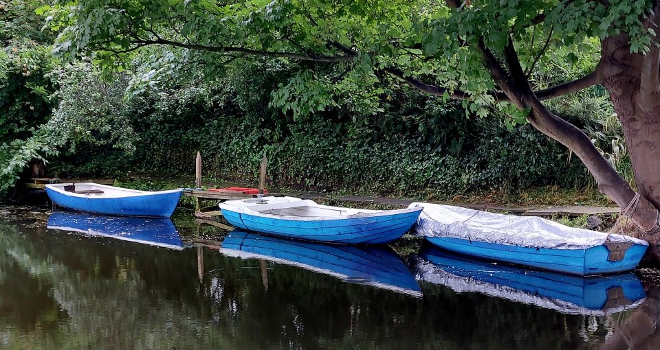EdinburghUCS's tweet image. Our online bookings for today (Sunday 18th) are 'sold out' - but one of our Boats is available for walk-up booking at 2pm, 3pm & 4pm ...
... and it's a perfect day for a row on the canal :-)
We hope to see you later!