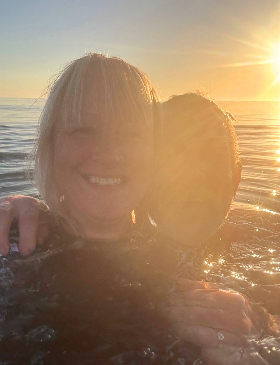 welshfreak's tweet photo. We were in the ocean at 5:30am 🤟 #OceanSwim #FreeSwimming #NorthWales #Sunrise  gorgeous day for it! 🌞 https://t.co/asOvjziqCr