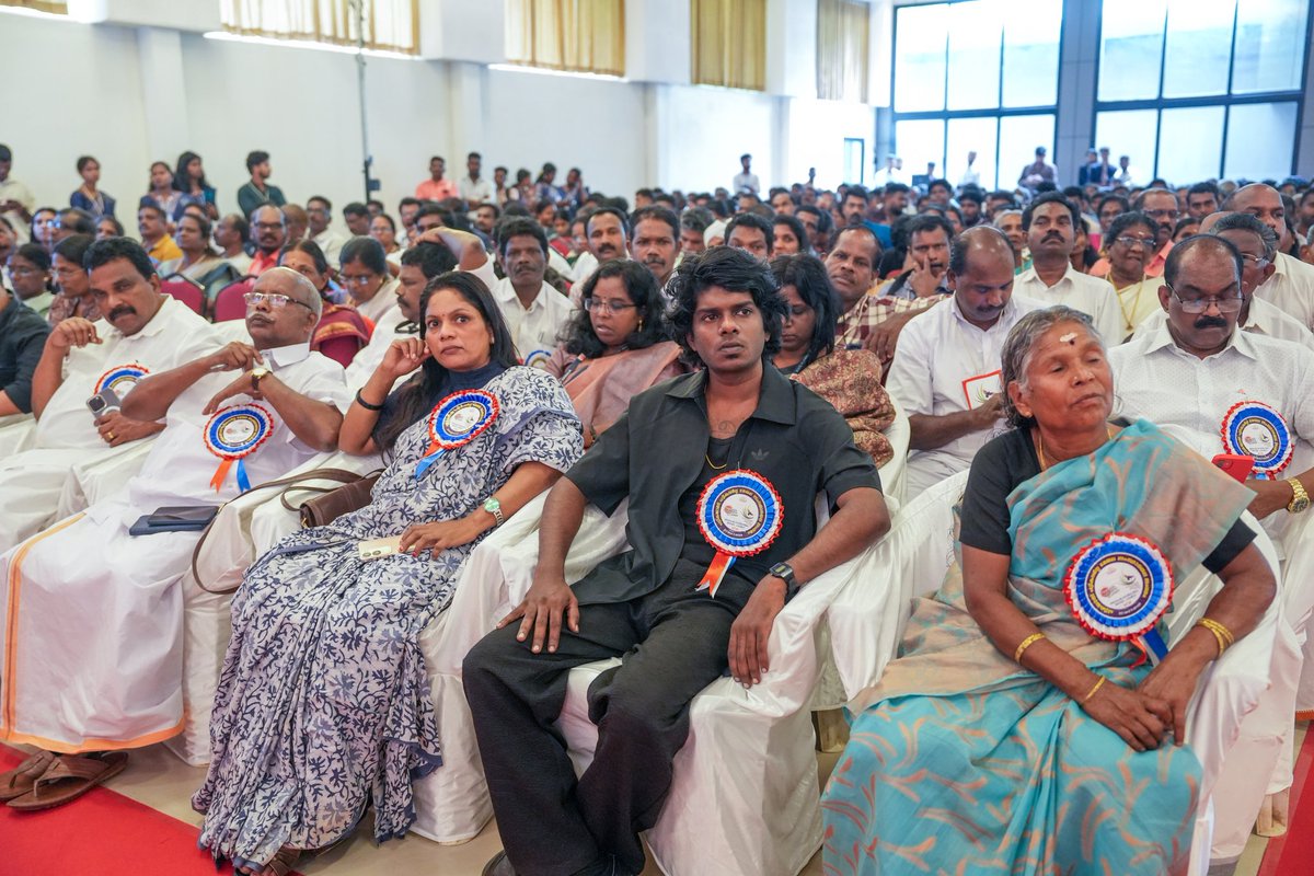 CMO Kerala (@cmokerala) on Twitter photo CM <a href="/pinarayivijayan/">Pinarayi Vijayan</a> held a face-to-face interaction with representatives from SC/ST communities in Palakkad, reaffirming the LDF Govt’s unwavering commitment to inclusive development. The exchange brought forward thoughtful suggestions to strengthen welfare initiatives. CM <a href="/pinarayivijayan/">Pinarayi Vijayan</a> held a face-to-face interaction with representatives from SC/ST communities in Palakkad, reaffirming the LDF Govt’s unwavering commitment to inclusive development. The exchange brought forward thoughtful suggestions to strengthen welfare initiatives.