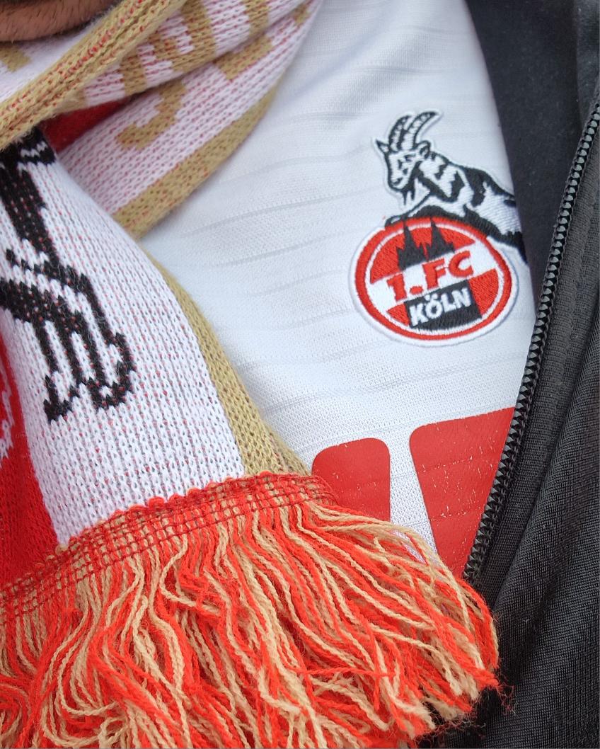 Vandaag promotie? 🔴⚪️🙏 #effzeh