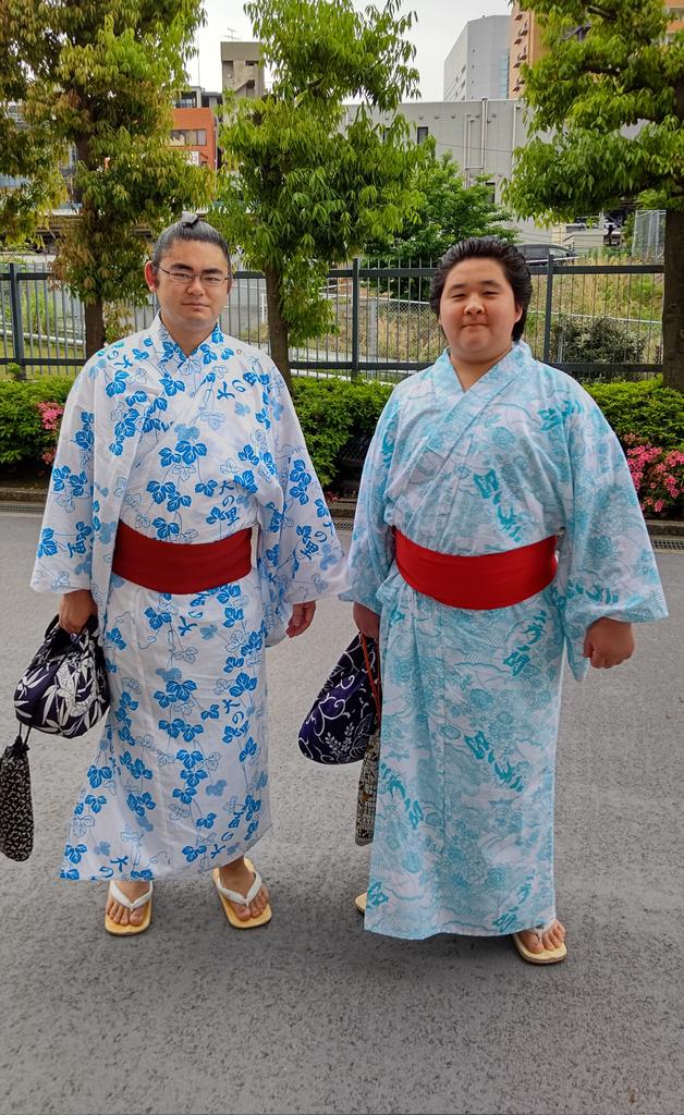 wDCvUfOwO767455's tweet image. 五月場所    中日
ニ所ノ関部屋
山田さん    住吉さん

#ニ所ノ関部屋