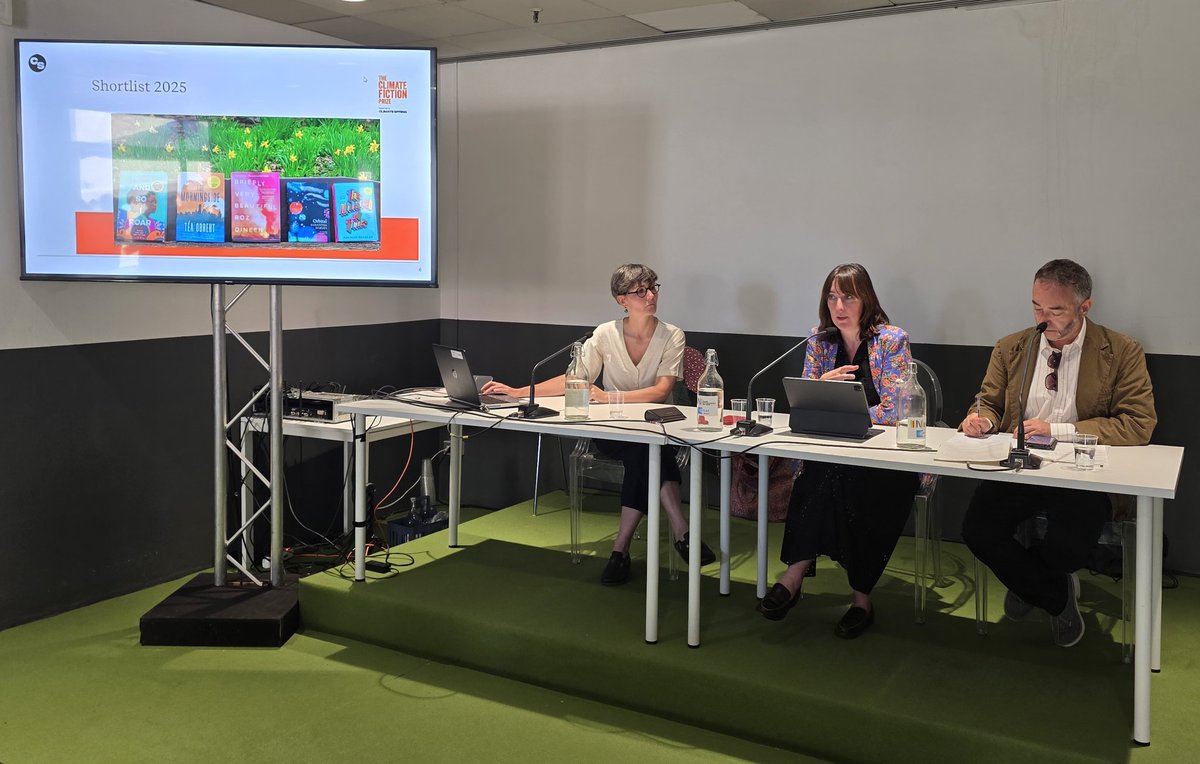 piemonte_italia's tweet photo. #GreenNarrative al #SalTo25 in #SpazioArancio: incontro sul rapporto tra #cinema, #narrativa e #sostenibilità con riferimento alla #CrisiClimatica, per immaginare il cambiamento. Con Lucy Stone, in
collaborazione con #TorinoFilmLab #MuseoNazionaleDelCinema di #Torino https://t.co/0n0vyW3URF