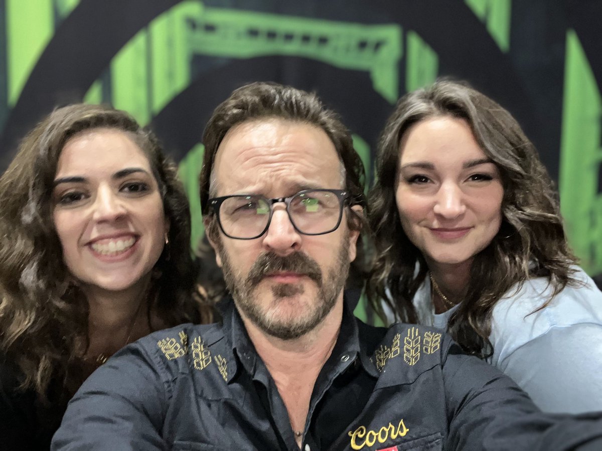 Mystery spot with <a href="/dicksp8jr/">Richard Speight, Jr.</a> If only the trickster could let us repeat #SPNNJ over and over again.