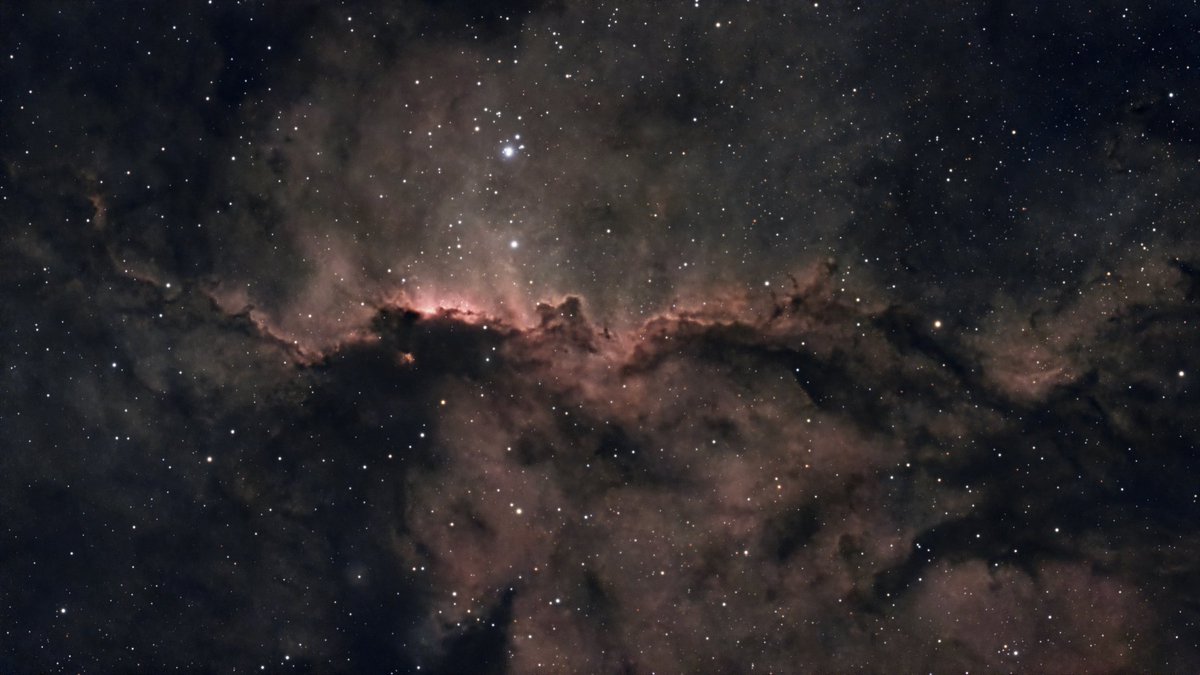 LisaBromfield's tweet image. NGC 6188 aka Rim Nebula aka Fighting Dragons of Ara.
Taken with the Seestar S50 in EQ mode.
This is around 4 hours of data processed in PIXINSIGHT.
I’m also working on a narrowband mosaic of this region with the Edge 8”.
🤩 #astrophotography #ngc6188 #seestarS50