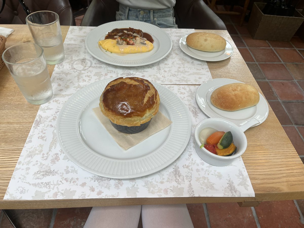 osm__am's tweet photo. 水玉の可愛いトップス🐬⭐️
COMME des GARÇONS https://t.co/vB5Rtci6nI
