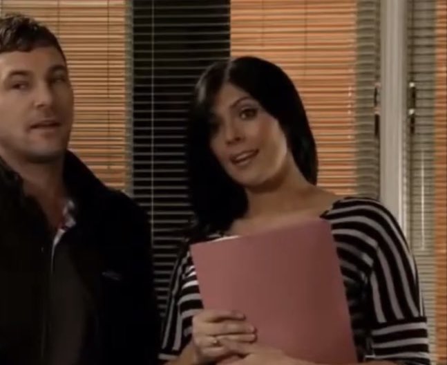 liiarla's tweet image. some michelle appreciation for today!! she looks GORGEOUS this whole episode, i need her back on corrie immediately (threat🔫👹)