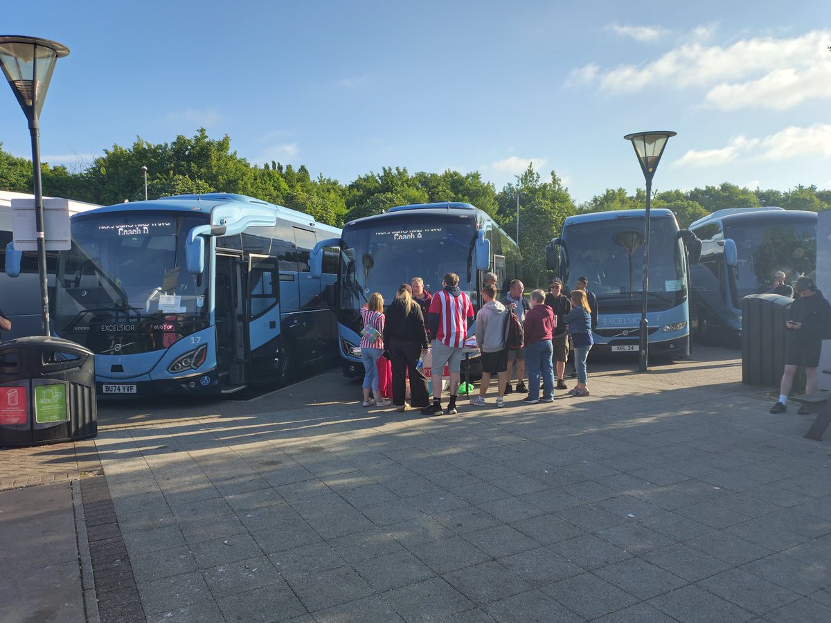neil boxford-faulkne (@neilbf) on Twitter photo <a href="/ExcelsiorCoach/">Excelsior Coaches</a> are you in Liverpool for <a href="/Everton/">Everton</a> last game at goodison park with <a href="/SouthamptonFC/">Southampton FC</a> supporter's <a href="/ExcelsiorCoach/">Excelsior Coaches</a> are you in Liverpool for <a href="/Everton/">Everton</a> last game at goodison park with <a href="/SouthamptonFC/">Southampton FC</a> supporter's