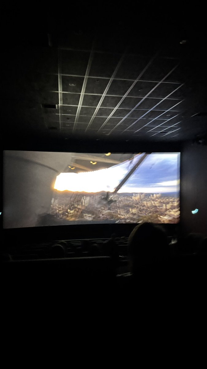 Kalbim zar zor dayandı. Şimdi bir sürü yeni fobim var artık 🥲