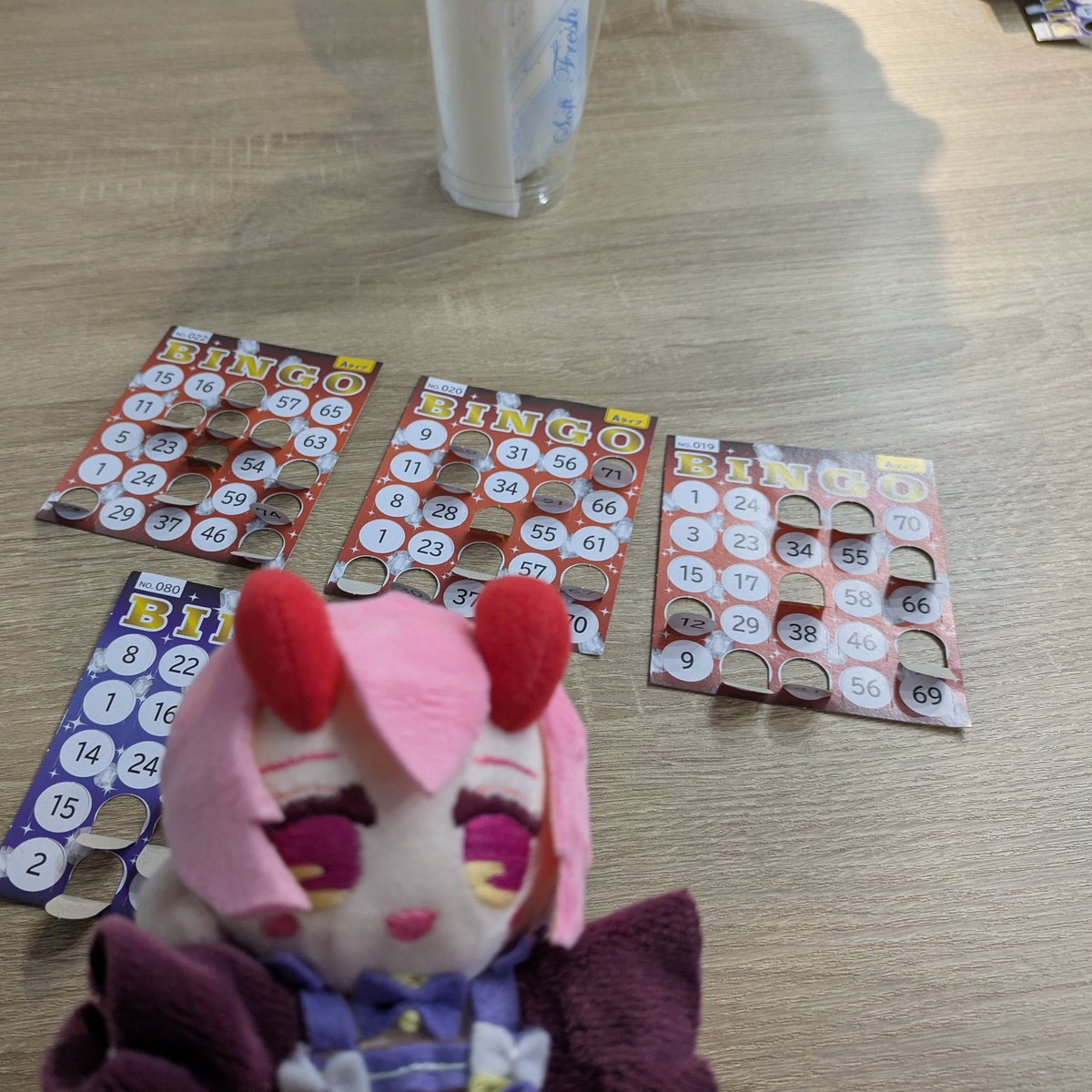 yellowunbalance's tweet image. 金平、ガチ情けないビンゴカードだよ
ガチ情けないビンゴカード、金平だよ
#金平どんぶらこ
#ぱんくえっとVイベ