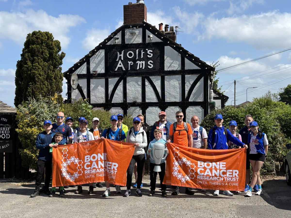 EricBlueMonster's tweet image. Checkpoint number 4… hit!

And the Team Clyde Trophy Walkers are now off on their way to Shevington…