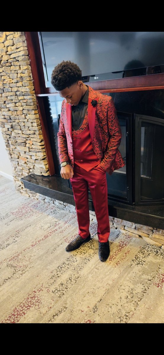 rick_sweat_76's tweet image. My boy clean af!! 💪🏽💯👌🏽🫡
#8thgradeprom
#thebabyboy