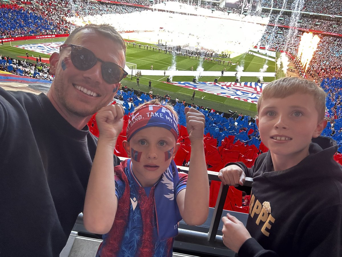Craig Parkinson tweet media