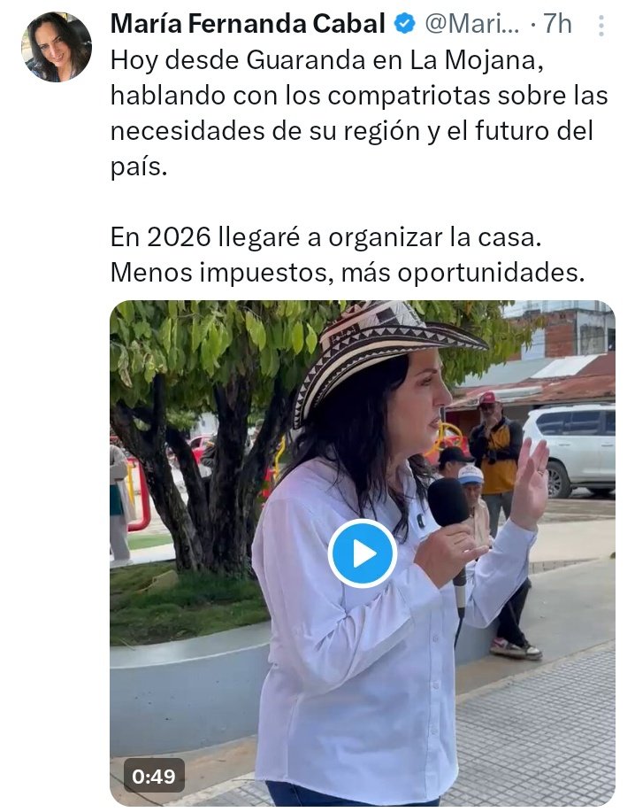 Juana de Arco (En apoyo a Petro)🇨🇴 (@juanaenllamas82) on Twitter photo Esta es <a href="/MariaFdaCabal/">María Fernanda Cabal</a> haciendo campaña política, 🤮
Menos impuestos y más oportunidades y es la principal saboteadora del gobierno progresista que por primera vez en años, vira mirando un interés social y no el privilegio de las familias elite que financian a la mula Cabal. Esta es <a href="/MariaFdaCabal/">María Fernanda Cabal</a> haciendo campaña política, 🤮
Menos impuestos y más oportunidades y es la principal saboteadora del gobierno progresista que por primera vez en años, vira mirando un interés social y no el privilegio de las familias elite que financian a la mula Cabal.