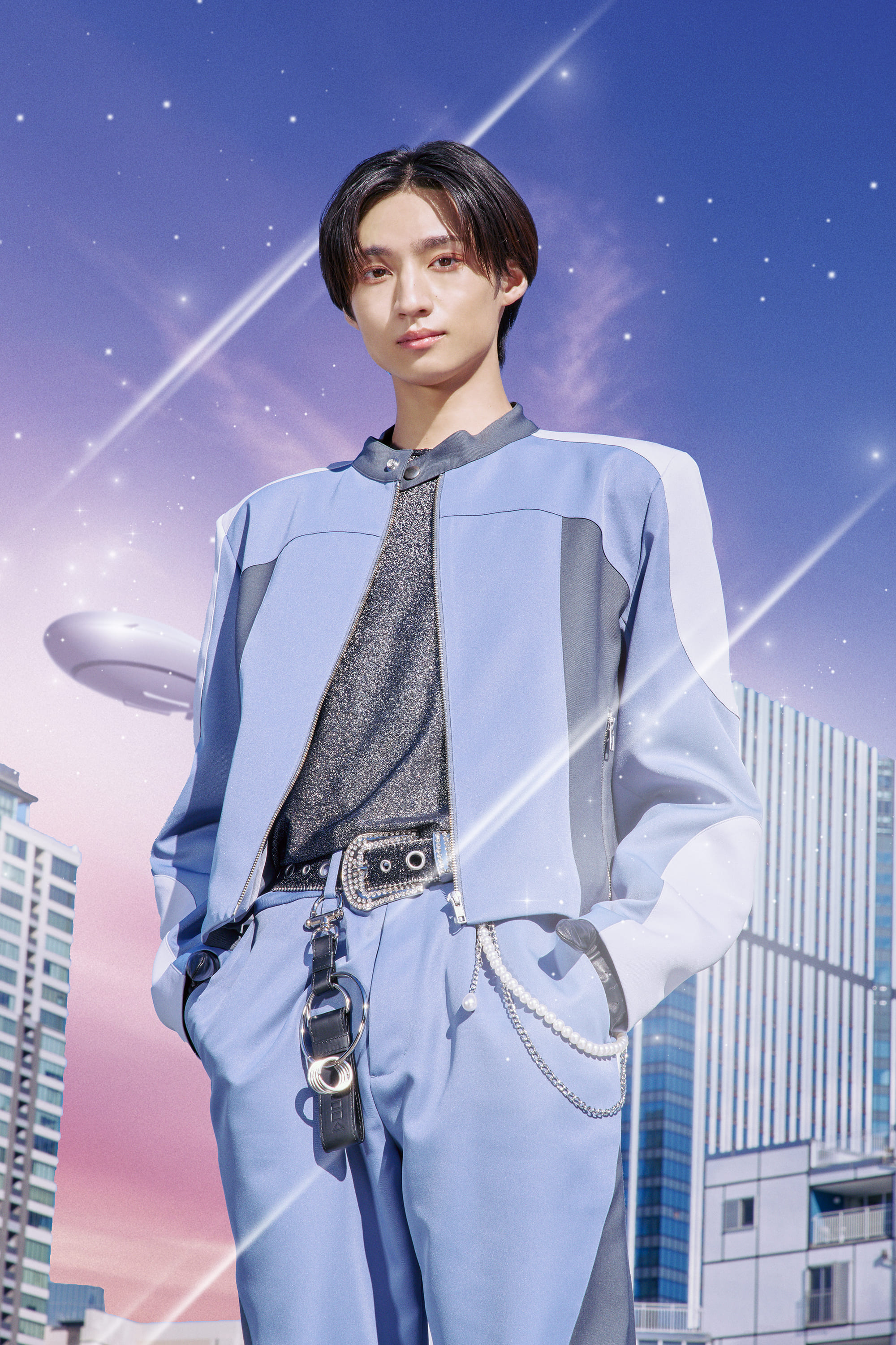 ICEx 志賀李玖セット、おまけ付き ICEx 志賀李玖セット、おまけ付き 平均年齢17歳！EBiDANの注目