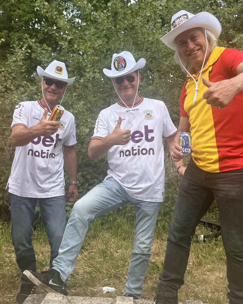 𝐊 𝐎 𝐖 𝐄 𝐓 tweet media