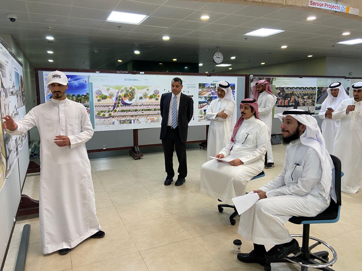 alsayel's tweet photo. في هذا الأيام، تتحوّل شبكات التواصل إلى معرض مفتوح تزدانُ فيه مشاريع طلاب كليات العمارة والتخطيط بعد انتهاء الاختبار النهائي والذي نسميه "الجوري"
أفكار جريئة ونماذج ملهمة، حملت طموحات جيلٍ يحلم بمدن تنبض بالحياة، وتحتضن الإنسان..
يحق لكم أن تفخروا بأعمالكم، والشكر موصول للأساتذة الكرام
#مدن_للناس