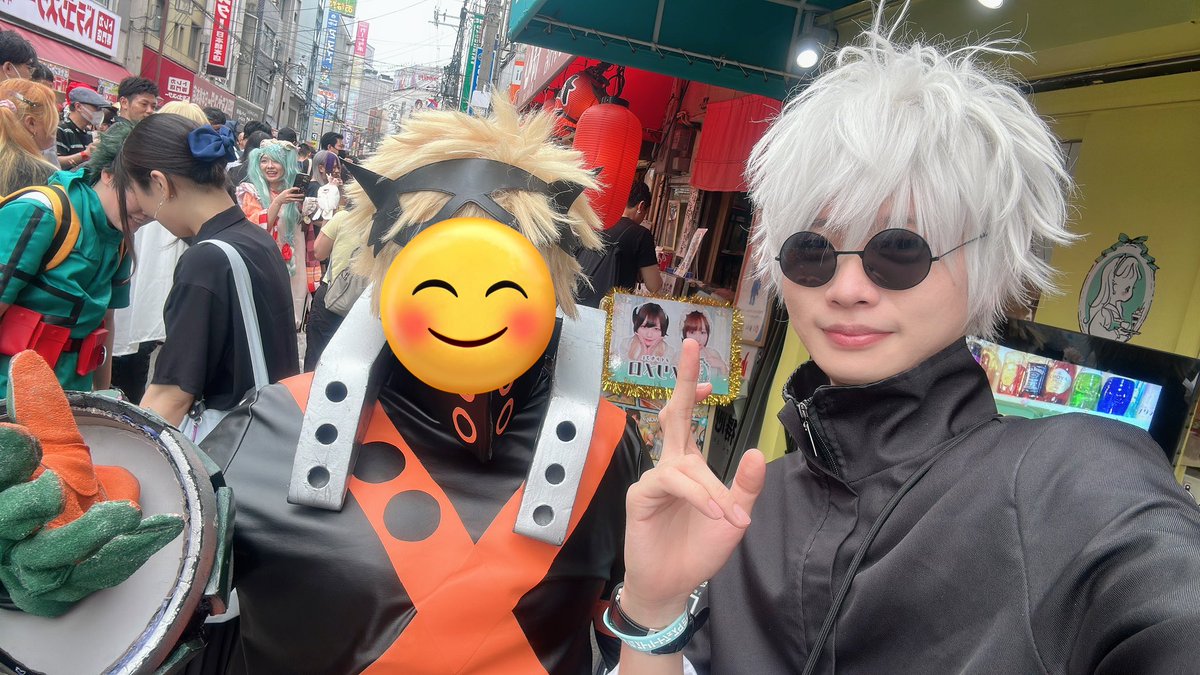 gojokosuke's tweet photo. 🗼🛜領域展開通信🛜🗼

二つ目！

一緒に撮影してくれた、
コスプレイヤーの皆様❕
ありがとうございます！

みんなめちゃ素敵でした🎉

#ストフェス #ストフェス2025 
#ストリートフェスタ2025 
#呪術廻戦 #五条悟 #領域展開通信
#osaka #satorugojo #anime 
#JujutsuKaisen #cosplay https://t.co/wtee5sHlF7