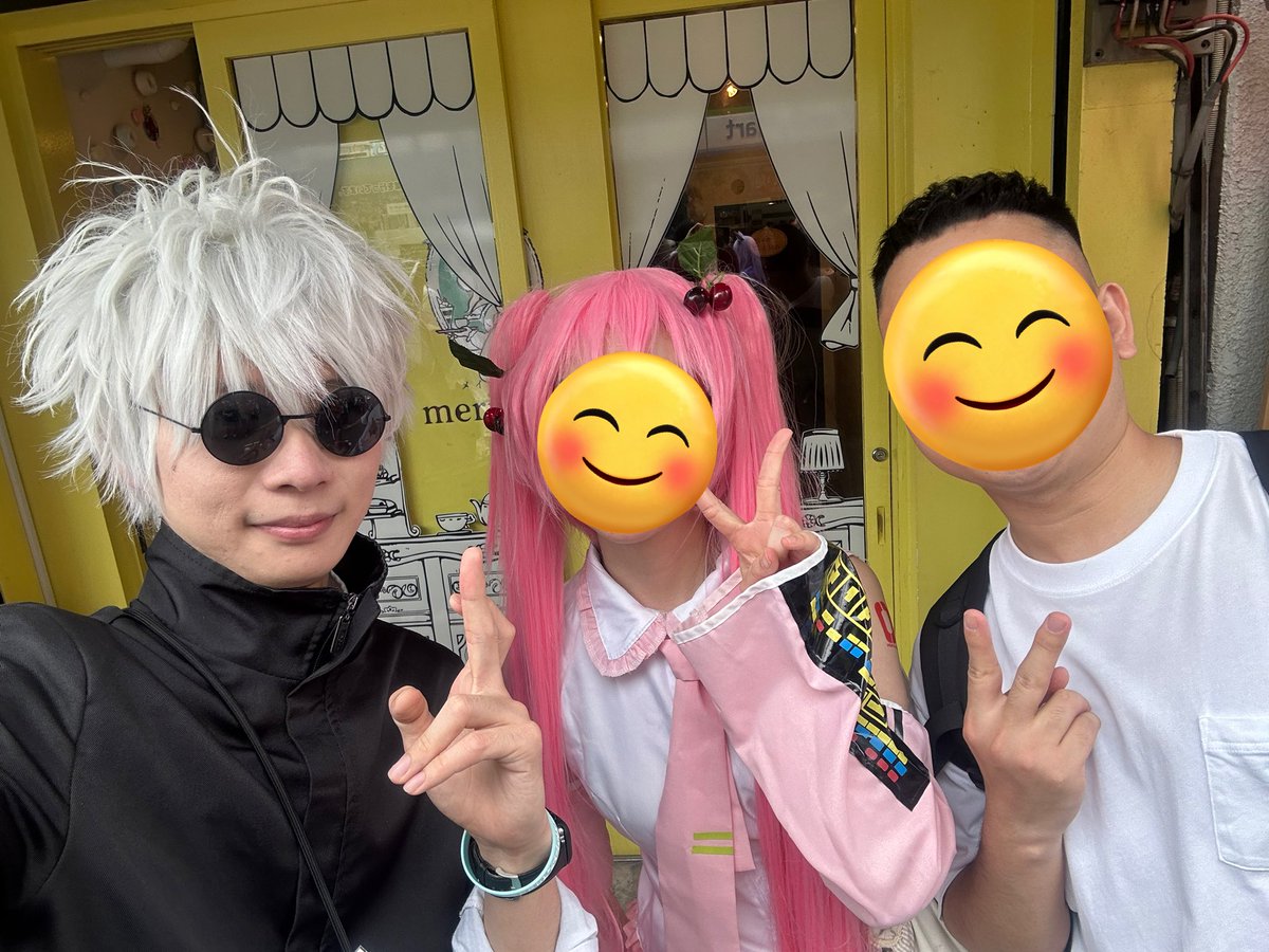 gojokosuke's tweet photo. 🗼🛜領域展開通信🛜🗼

二つ目！

一緒に撮影してくれた、
コスプレイヤーの皆様❕
ありがとうございます！

みんなめちゃ素敵でした🎉

#ストフェス #ストフェス2025 
#ストリートフェスタ2025 
#呪術廻戦 #五条悟 #領域展開通信
#osaka #satorugojo #anime 
#JujutsuKaisen #cosplay https://t.co/wtee5sHlF7