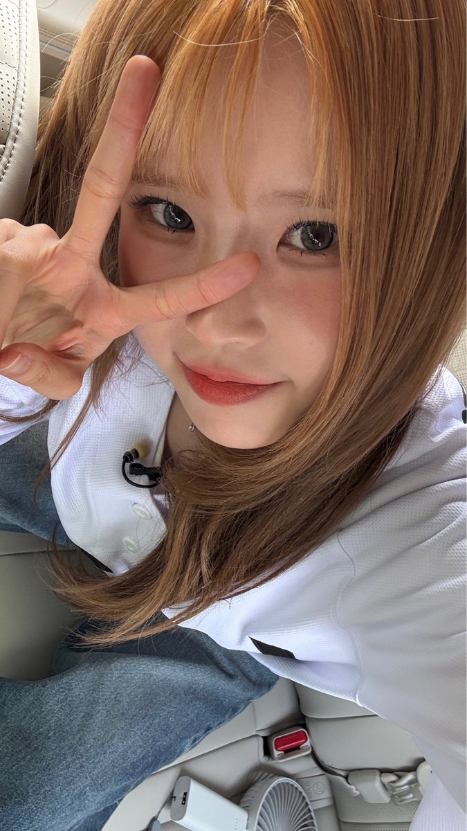 hayoungarchives's tweet photo. 💌 250518 https://t.co/a03pP4bmig