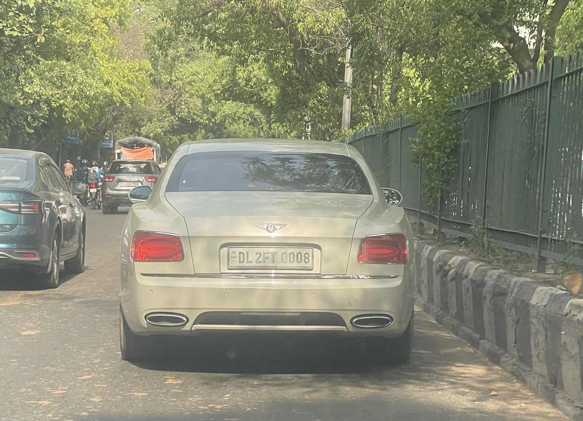 Subhasish Basu (@dude_basu) on Twitter photo This clown in the back of the <a href="/BentleyMotors/">Bentley Motors</a> was throwing wrappers on the street.
If you are throwing garbage on the road, it doesn’t matter if you are riding a Bentley or a Three wheeler, you are a moron ! This clown in the back of the <a href="/BentleyMotors/">Bentley Motors</a> was throwing wrappers on the street.
If you are throwing garbage on the road, it doesn’t matter if you are riding a Bentley or a Three wheeler, you are a moron !