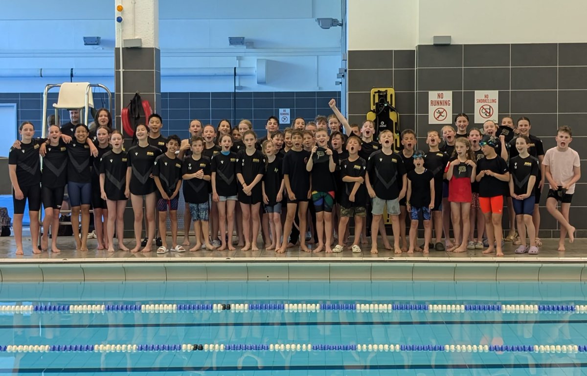 1st rnd of Arena Junior League was brilliant!  1st time in a league gala as BSG Bolts ⚡️.
Every swimmer worked really hard &amp; put in amazing performances. Well done all.
Huge thanks to the Officials, TMs, volunteers &amp; older siblings who came and helped out.
Points &amp; ranking coming
