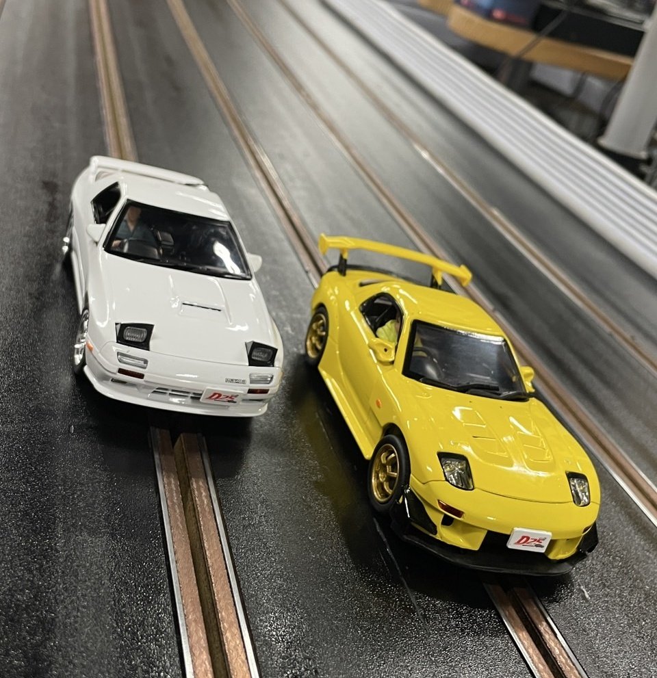 Mazda RX-7 FC＆FD
#slotcar #carrera #mazda #RX7 #スロットカー #initialD #頭文字D #高橋兄弟 #rotary