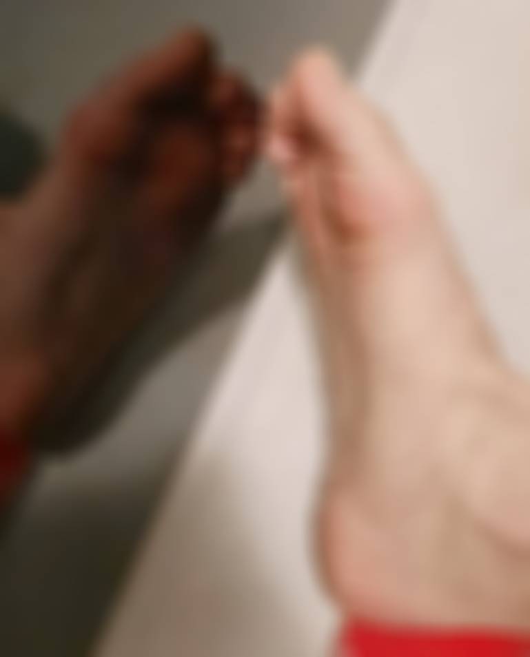 Piede riflesso 🦶🪞

Guarda tutte le foto di Paolo sul nostro OF: onlyfans.com/feetaly_onlyfa…