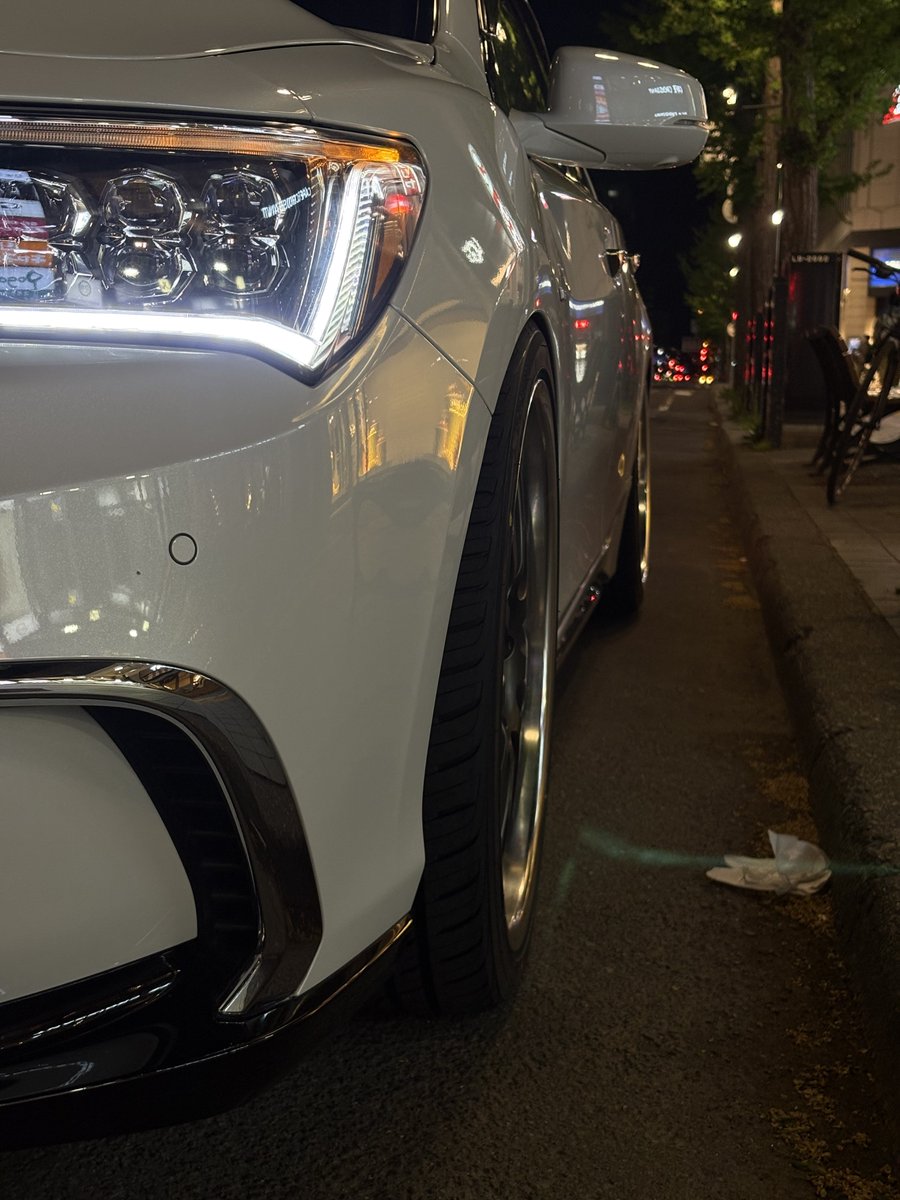 tomochu__'s tweet photo. 車高調入れて下げました

Weds MAVERICK 709M
F 8.5J+24
R 9.5J+33

今年はこれで終わり(　˙▿˙　) https://t.co/SkddB6tccI